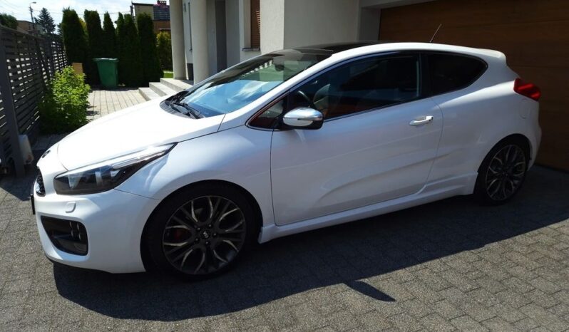 KIA Pro Cee’d | FWD (przód) | Manualna | 204 KM | Biały full
