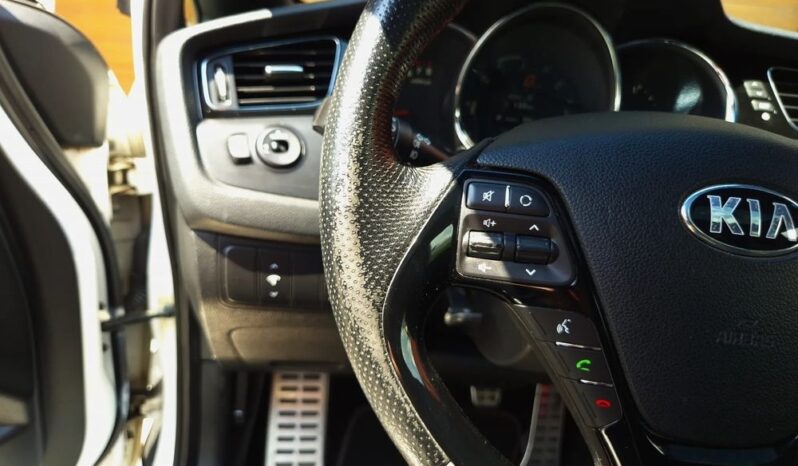 KIA Pro Cee’d | FWD (przód) | Manualna | 204 KM | Biały full
