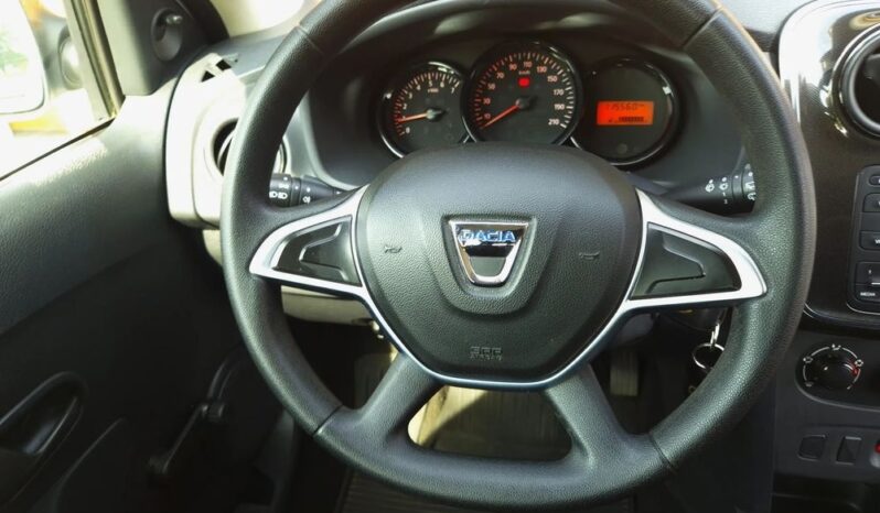 DACIA Sandero  | FWD (przód) | Manualna | 73 KM | Biały full
