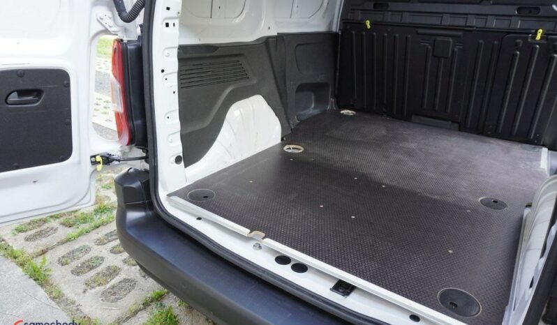 TOYOTA ProAce City | przedni | Automatyczna | 130 KM | Biały full