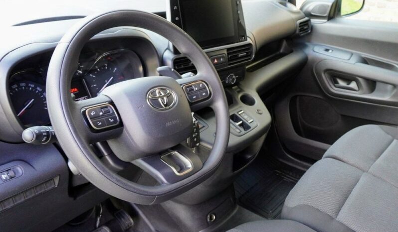 TOYOTA ProAce City | przedni | Automatyczna | 130 KM | Biały full