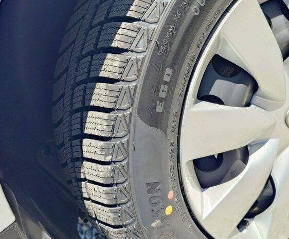 TOYOTA ProAce City | przedni | Automatyczna | 130 KM | Biały full