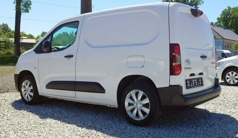 TOYOTA ProAce City | przedni | Automatyczna | 130 KM | Biały full