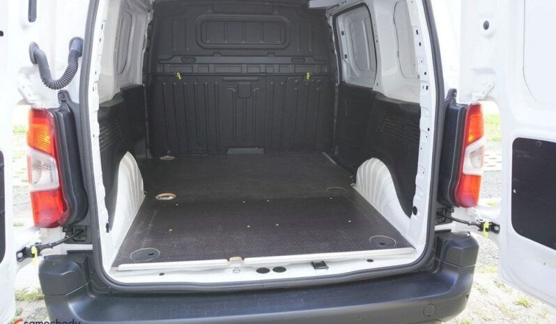 TOYOTA ProAce City | przedni | Automatyczna | 130 KM | Biały full
