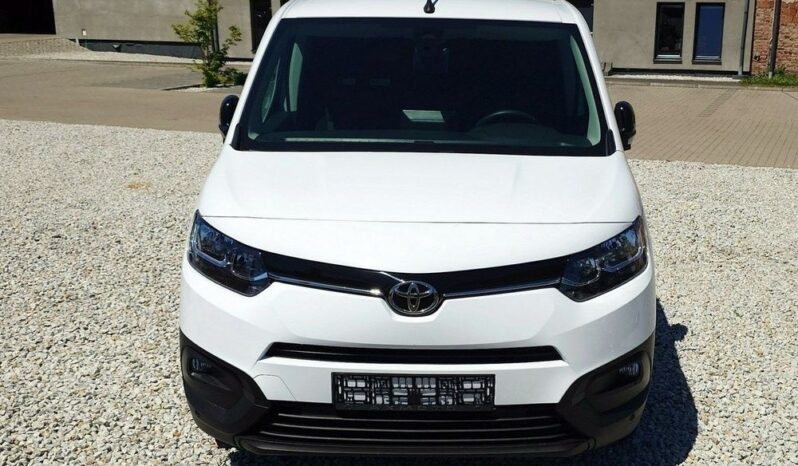 TOYOTA ProAce City | przedni | Automatyczna | 130 KM | Biały full
