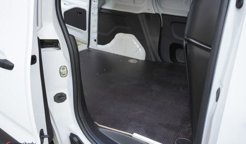 TOYOTA ProAce City | przedni | Automatyczna | 130 KM | Biały full