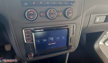 VOLKSWAGEN Caddy | 4×4 (doł. automatycznie) | Manualna | 122 KM | Biały full