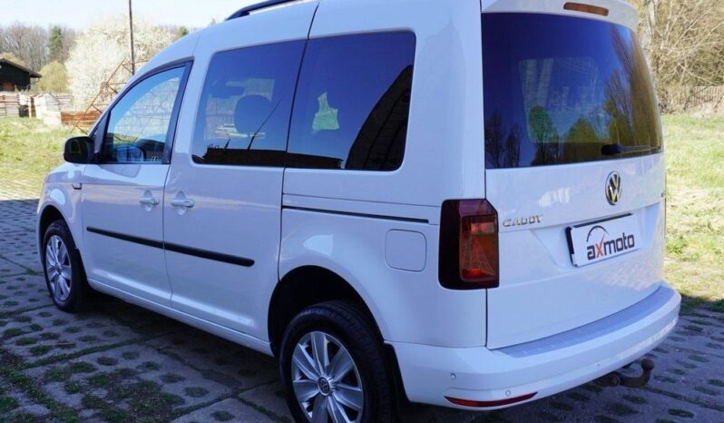 VOLKSWAGEN Caddy | 4×4 (doł. automatycznie) | Manualna | 122 KM | Biały full