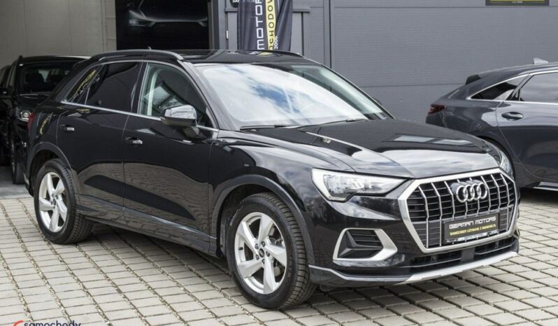 Audi Q3 | FWD (przód) | Automatyczna | 150 KM | Czarny full