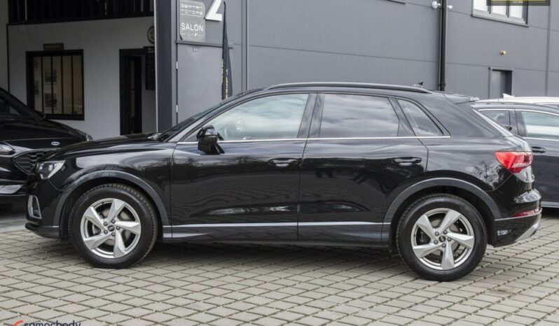 Audi Q3 | FWD (przód) | Automatyczna | 150 KM | Czarny full