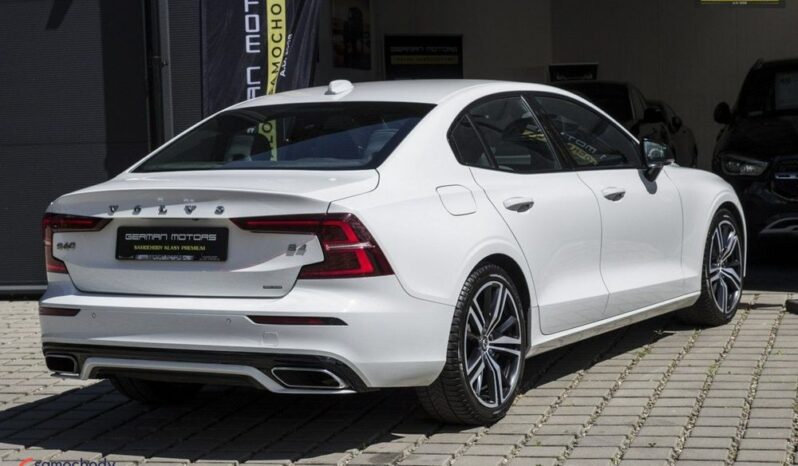 VOLVO S60  | FWD (przód) | Automatyczna | 197 KM | Biały full