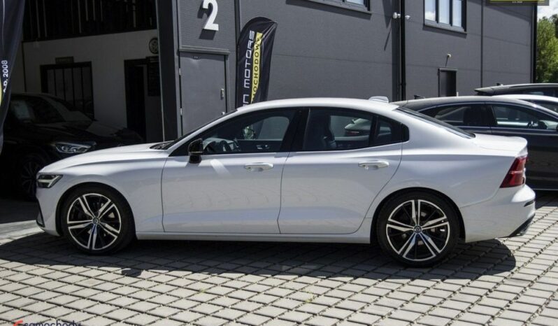 VOLVO S60  | FWD (przód) | Automatyczna | 197 KM | Biały full
