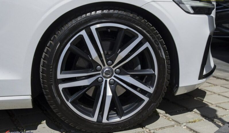 VOLVO S60  | FWD (przód) | Automatyczna | 197 KM | Biały full