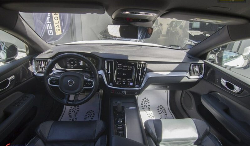 VOLVO S60  | FWD (przód) | Automatyczna | 197 KM | Biały full