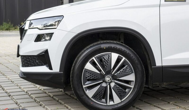 SKODA Karoq | FWD (przód) | Automatyczna | 150 KM | Biały full