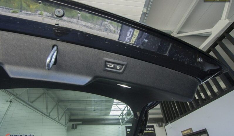 BMW X6  | 4×4 (stały) | Automatyczna | 381 KM | Czarny full