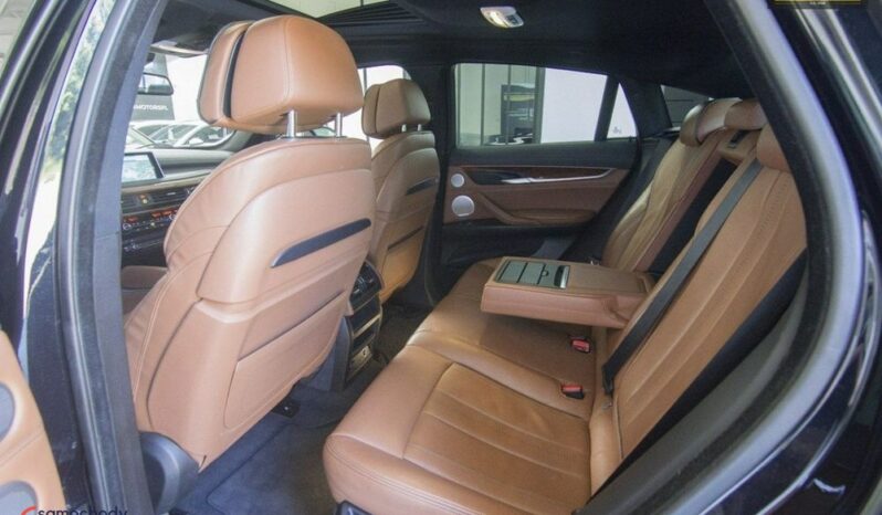 BMW X6  | 4×4 (stały) | Automatyczna | 381 KM | Czarny full