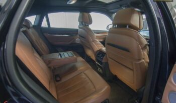 BMW X6  | 4×4 (stały) | Automatyczna | 381 KM | Czarny full