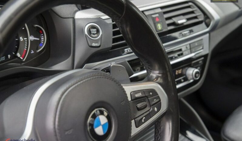 BMW X4  | 4×4 (stały) | Automatyczna | 231 KM | Czarny full