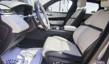 LAND ROVER Range Rover Velar | 4×4 (doł. automatycznie) | Automatyczna | 300 KM | Szary full