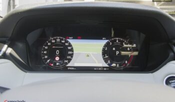 LAND ROVER Range Rover Velar | 4×4 (doł. automatycznie) | Automatyczna | 300 KM | Szary full
