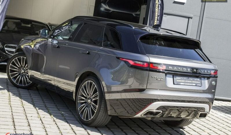LAND ROVER Range Rover Velar | 4×4 (doł. automatycznie) | Automatyczna | 300 KM | Szary full