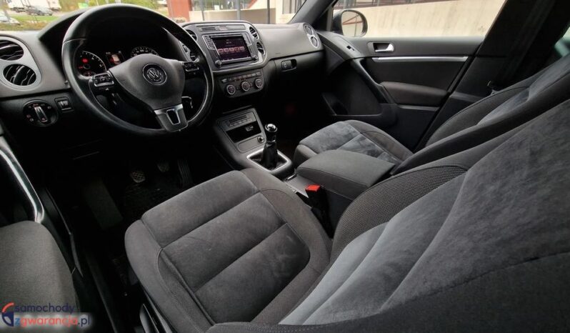 Volkswagen Tiguan | 4×4 (doł. automatycznie) | Manualna | 150 KM | Czarny full