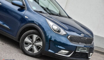 KIA Niro  | FWD (przód) | Automatyczna | 141 KM | Niebieski full