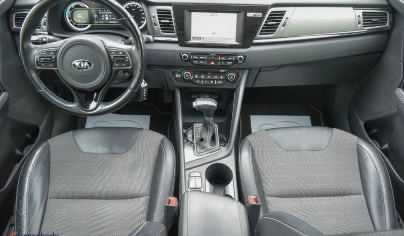 KIA Niro  | FWD (przód) | Automatyczna | 141 KM | Niebieski full