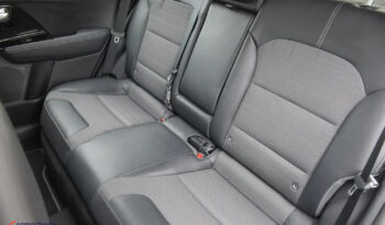 KIA Niro  | FWD (przód) | Automatyczna | 141 KM | Niebieski full