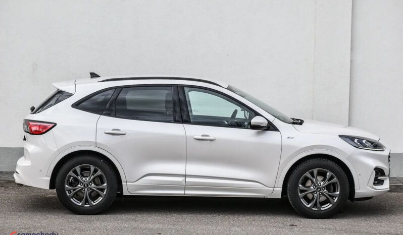 FORD Kuga  | FWD (przód) | Manualna | 150 KM | Biały full
