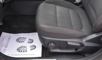 FORD Kuga  | FWD (przód) | Manualna | 150 KM | Biały full