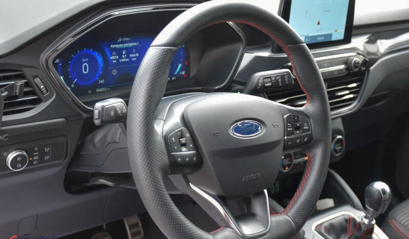 FORD Kuga  | FWD (przód) | Manualna | 150 KM | Biały full