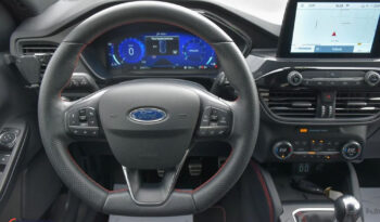 FORD Kuga  | FWD (przód) | Manualna | 150 KM | Biały full