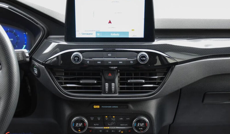 FORD Kuga  | FWD (przód) | Manualna | 150 KM | Biały full