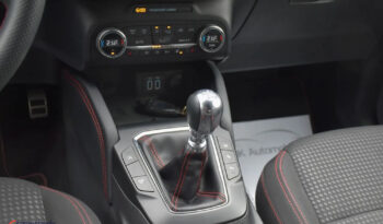 FORD Kuga  | FWD (przód) | Manualna | 150 KM | Biały full