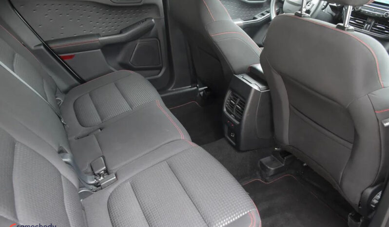 FORD Kuga  | FWD (przód) | Manualna | 150 KM | Biały full