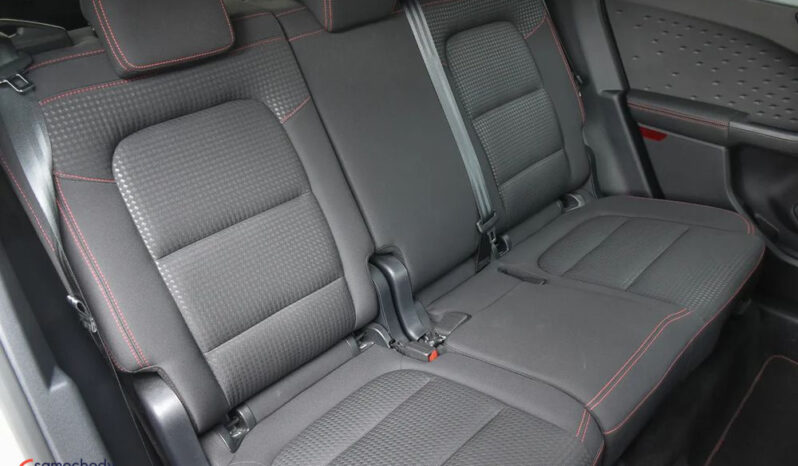FORD Kuga  | FWD (przód) | Manualna | 150 KM | Biały full