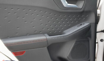 FORD Kuga  | FWD (przód) | Manualna | 150 KM | Biały full