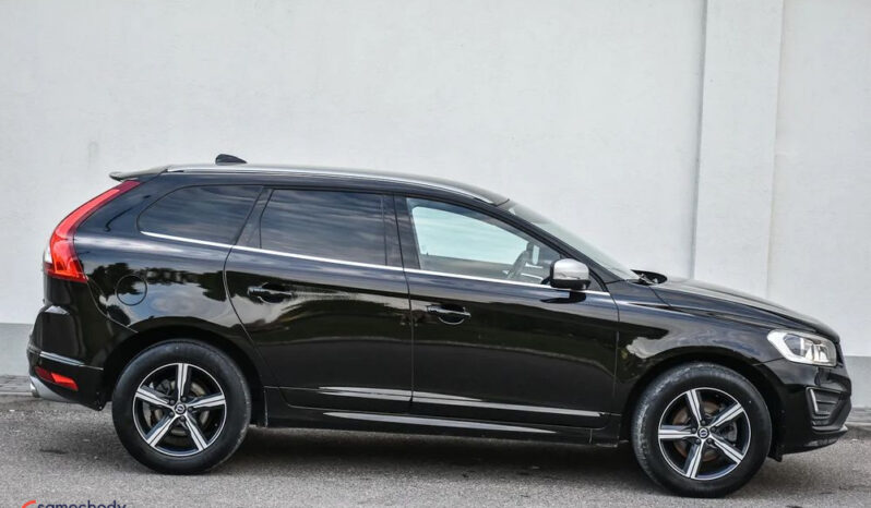 VOLVO XC 60 | FWD (przód) | Automatyczna | 190 KM | Czarny full