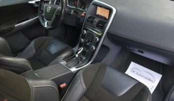 VOLVO XC 60 | FWD (przód) | Automatyczna | 190 KM | Czarny full