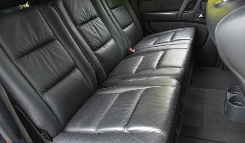 MERCEDES-BENZ G | 4×4 (stały) | Automatyczna | 388 KM | Czarny full