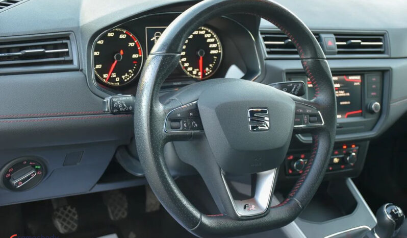 SEAT Arona  | FWD (przód) | Manualna | 150 KM | Niebieski full