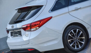 HYUNDAI i40  | FWD (przód) | Manualna | 116 KM | Biały full