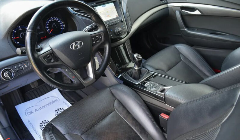 HYUNDAI i40  | FWD (przód) | Manualna | 116 KM | Biały full