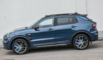 VOLVO XC 60 | FWD (przód) | Automatyczna | 261 KM | Niebieski full