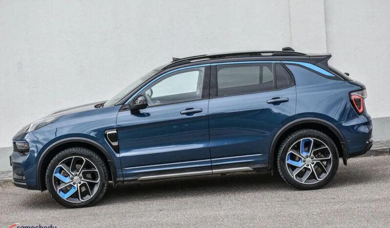 VOLVO XC 60 | FWD (przód) | Automatyczna | 261 KM | Niebieski full