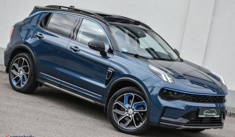 VOLVO XC 60 | FWD (przód) | Automatyczna | 261 KM | Niebieski full