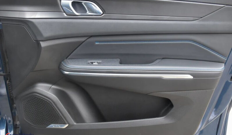 VOLVO XC 60 | FWD (przód) | Automatyczna | 261 KM | Niebieski full