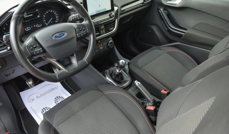 FORD Fiesta  | FWD (przód) | Manualna | 101 KM | Czerwony full